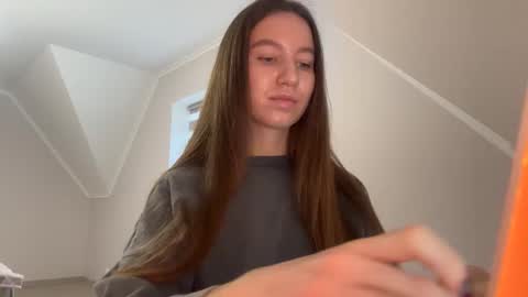 Snapshot of emberfamn chatting on December 2025 11:48:01 AM Alina online show from December 2025 11:48:01 AM