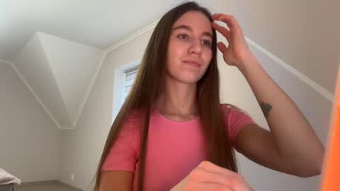 Snapshot of emberfamn chatting on December 2025 11:30:02 AM Alina online show from December 2025 11:30:02 AM