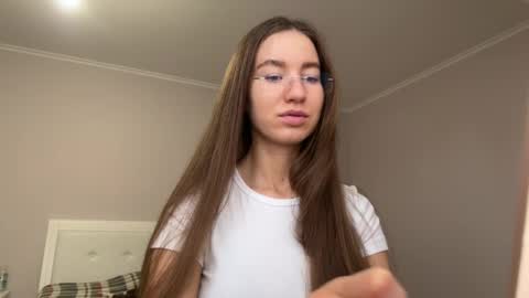 Alina online show from June 2026 02:23:01 PM