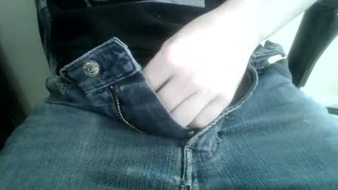 Snapshot of emberrush chatting on November 2025 06:15:01 PM Ember online show from November 2025 06:15:01 PM