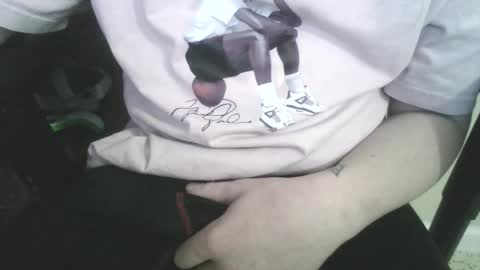 Snapshot of emberrush chatting on December 2025 11:52:02 AM Ember online show from December 2025 11:52:02 AM