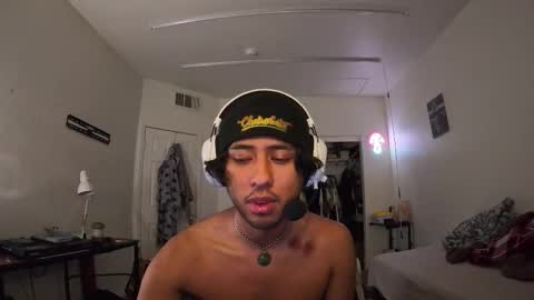 Snapshot of embersboudoir chatting on October 2025 02:22:02 AM embersboudoir online show from October 2025 02:22:02 AM