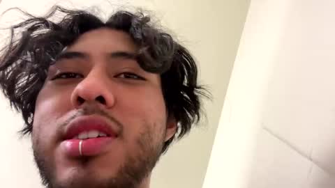 Snapshot of embersboudoir chatting on October 2025 02:22:02 AM embersboudoir online show from October 2025 02:22:02 AM