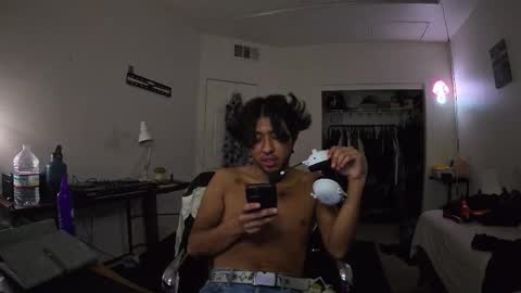 Snapshot of embersboudoir chatting on October 2025 05:02:02 AM embersboudoir online show from October 2025 05:02:02 AM