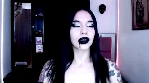 Emerald Black online show from December 2024 09:51:01 AM