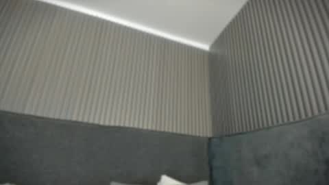emelie_89 online show from May 2026 11:37:01 AM