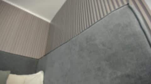 emelie_89 online show from June 2026 11:41:02 AM