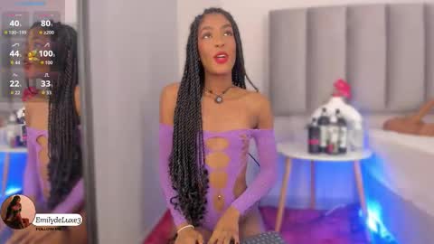 Emely online show from October 2025 11:34:02 AM