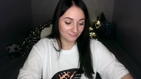 Emely online show from January 2025 02:14:01 AM