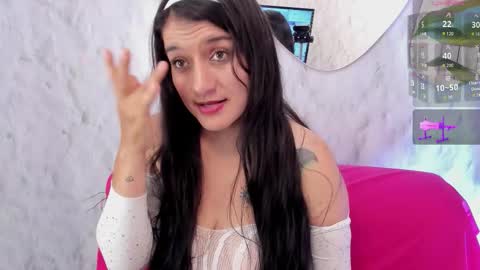 emely ross online show from November 2025 11:36:02 PM