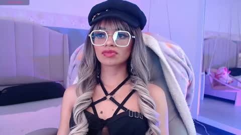 Danna online show from September 2025 12:15:01 AM