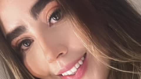 emi_royse online show from April 2026 10:07:02 PM