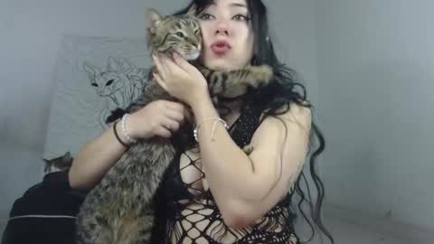 Snapshot of emiantonella_ chatting on October 2025 10:22:02 PM Antonella online show from October 2025 10:22:02 PM