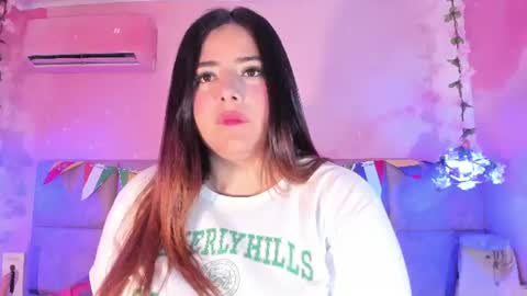 Emiily Grace online show from June 2026 11:25:01 AM