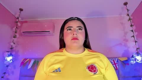 Emiily Grace online show from June 2026 11:35:01 AM