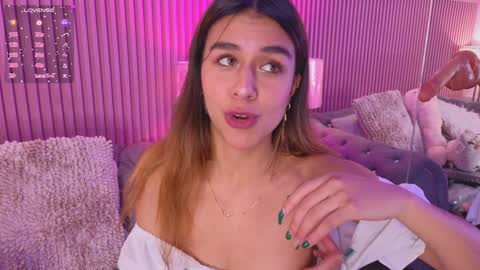 Snapshot of emiiscoot_1 chatting on January 2025 06:19:01 PM Emily online show from January 2025 06:19:01 PM