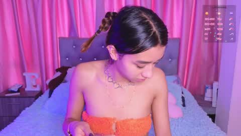 Snapshot of emiiscoot_1 chatting on October 2025 02:46:02 PM Emily online show from October 2025 02:46:02 PM