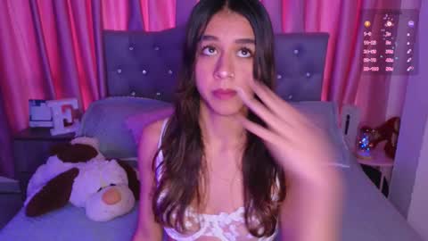 Snapshot of emiiscoot_1 chatting on October 2025 02:18:02 PM Emily online show from October 2025 02:18:02 PM