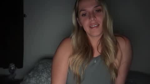 emilelovesyou online show from May 2026 03:59:01 AM