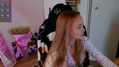 Snapshot of emili1_bc chatting on January 2026 10:28:02 AM Emili online show from January 2026 10:28:02 AM