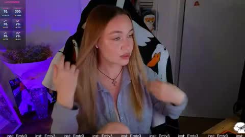 Snapshot of emili1_bc chatting on January 2026 09:58:02 AM Emili online show from January 2026 09:58:02 AM