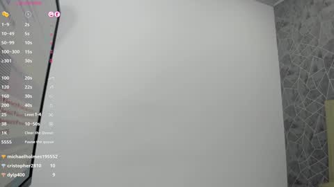 Snapshot of emili_lenus chatting on December 2024 02:21:01 PM Emili Lenus online show from December 2024 02:21:01 PM