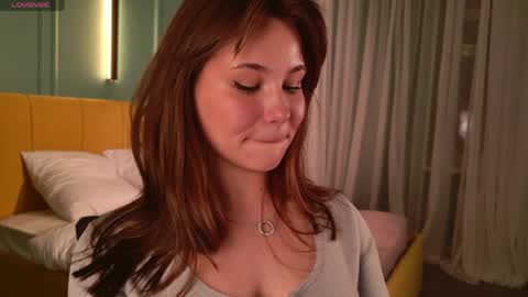 emilia_dream online show from March 2026 06:08:01 PM