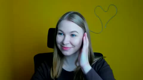 Snapshot of emilia_ilia chatting on March 2026 06:29:01 AM Emilia online show from March 2026 06:29:01 AM