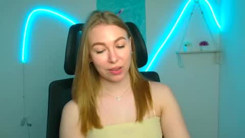 Emilia online show from May 2026 05:35:01 AM