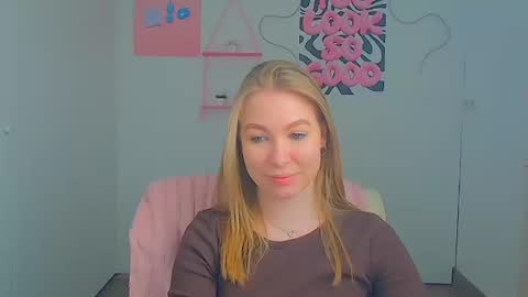 Emilia online show from May 2026 05:37:01 AM
