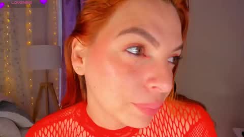 Snapshot of emilia_rey_ chatting on March 2025 10:48:02 PM online show from March 2025 10:48:02 PM