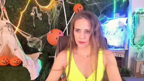 Emilia Bedy online show from October 2025 09:08:02 AM