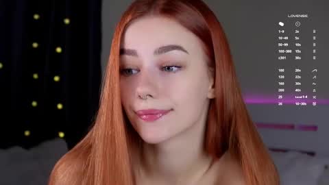 Snapshot of emiliaheather chatting on November 2025 11:43:02 AM Tessa online show from November 2025 11:43:02 AM