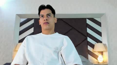 Snapshot of emilianobrl chatting on February 2025 11:57:02 AM EmilianoBrl online show from February 2025 11:57:02 AM