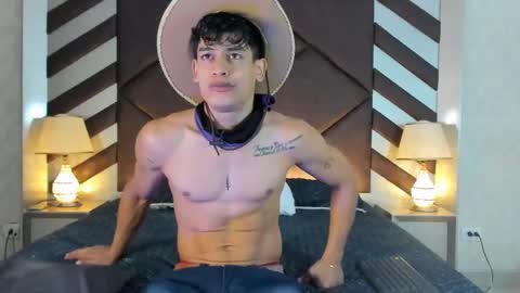 Snapshot of emilianobrl chatting on March 2025 11:58:02 AM EmilianoBrl online show from March 2025 11:58:02 AM