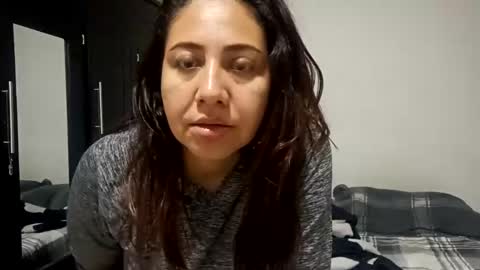emiliany layla perez online show from January 2025 04:55:01 AM
