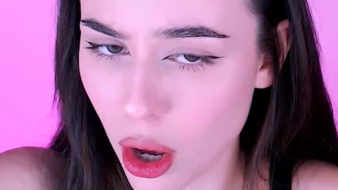 Snapshot of emilieliot chatting on February 2026 07:42:02 PM Emily online show from February 2026 07:42:02 PM