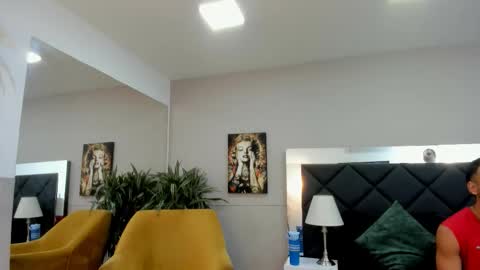 Emilio online show from November 2025 10:24:01 AM