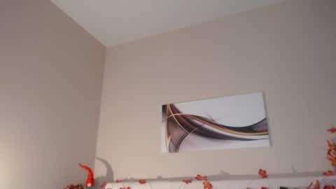 Snapshot of emilly_angel chatting on January 2025 10:56:02 PM Emily online show from January 2025 10:56:02 PM