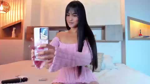 Emily Beaumont. online show from February 2026 01:27:01 PM