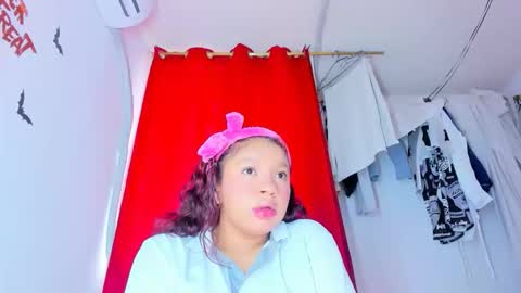 emily online show from November 2025 02:09:02 PM