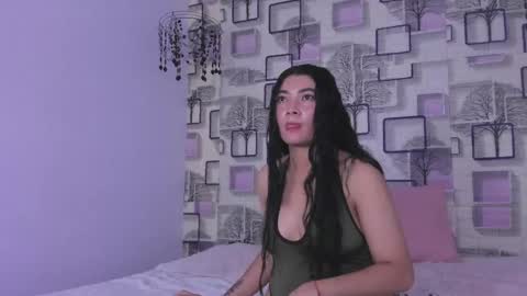 Emilly online show from May 2026 03:35:02 AM