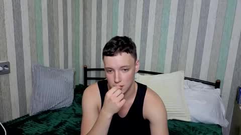 emily0303 online show from September 2025 04:42:01 PM