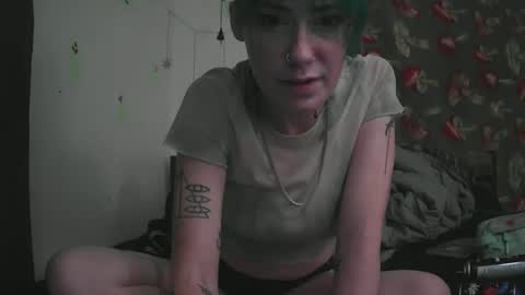 Snapshot of emily0903 chatting on November 2025 01:42:01 AM Emily Love online show from November 2025 01:42:01 AM