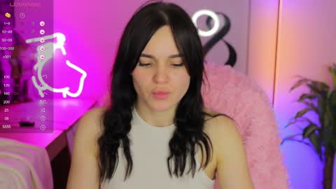 Emily   Cute online show from December 2024 06:52:02 PM