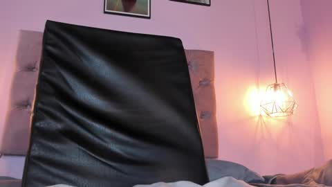 Snapshot of emily_ariaszc chatting on January 2025 11:29:01 PM Emily online show from January 2025 11:29:01 PM