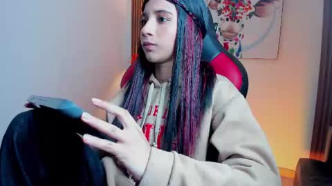 Snapshot of emily_bruss chatting on July 2026 07:27:02 PM emily_bruss online show from July 2026 07:27:02 PM