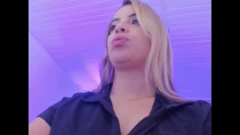 Emily online show from October 2025 11:07:02 AM