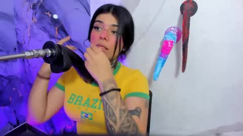 emily_evol online show from April 2026 11:42:02 AM