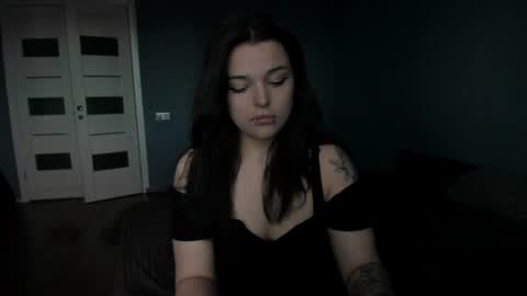 emily_ferra online show from June 2026 05:21:02 PM